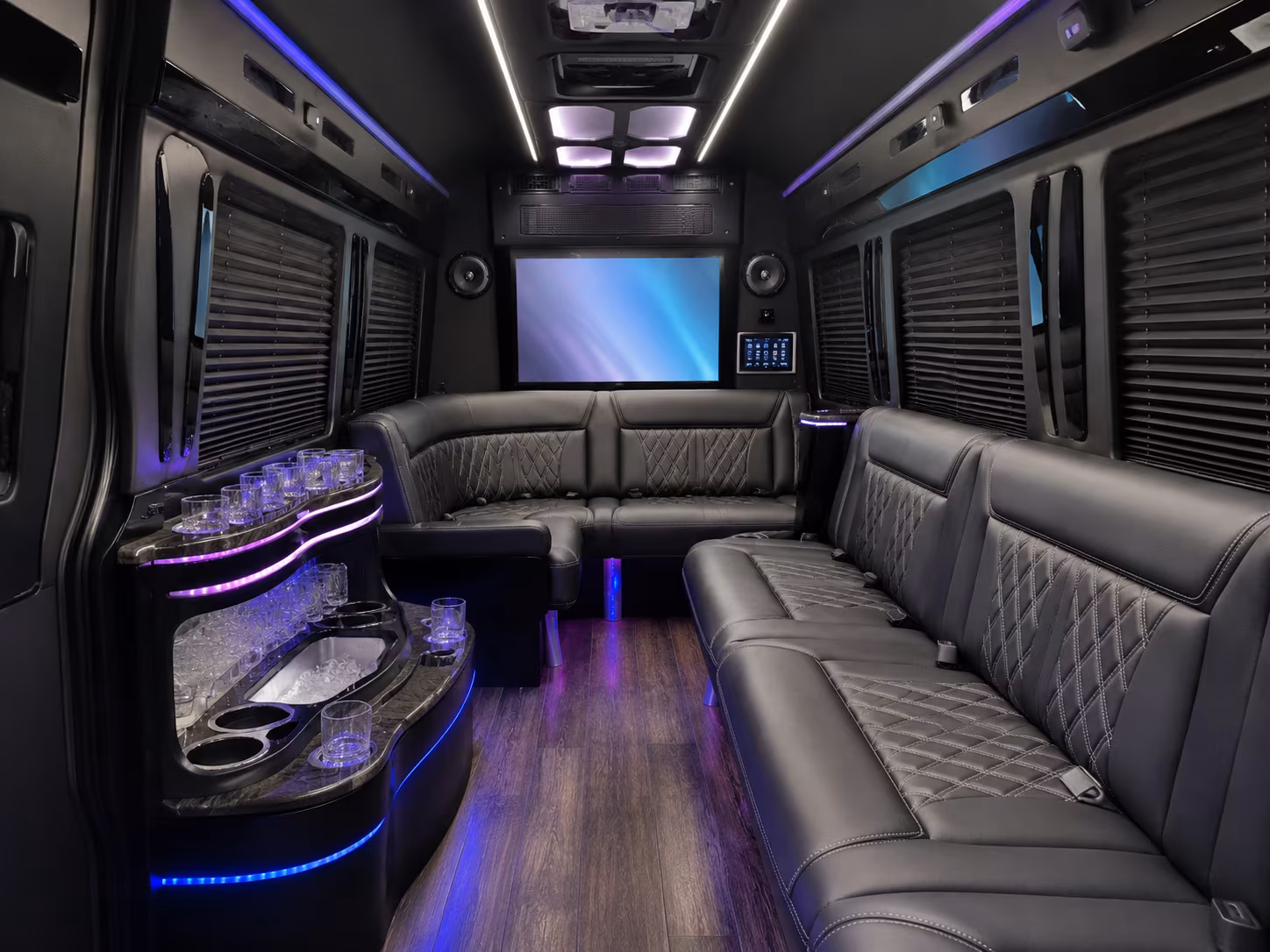 find transportation for ut tyler and tjc home games all season long