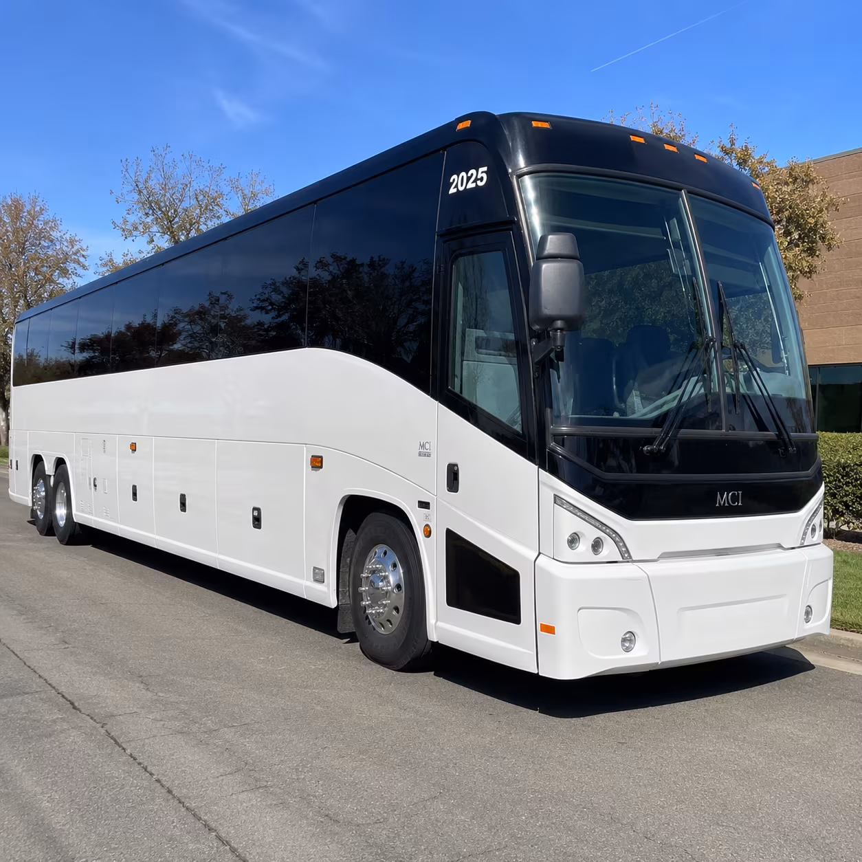 stem field trips to discovery science place are easy with the right bus