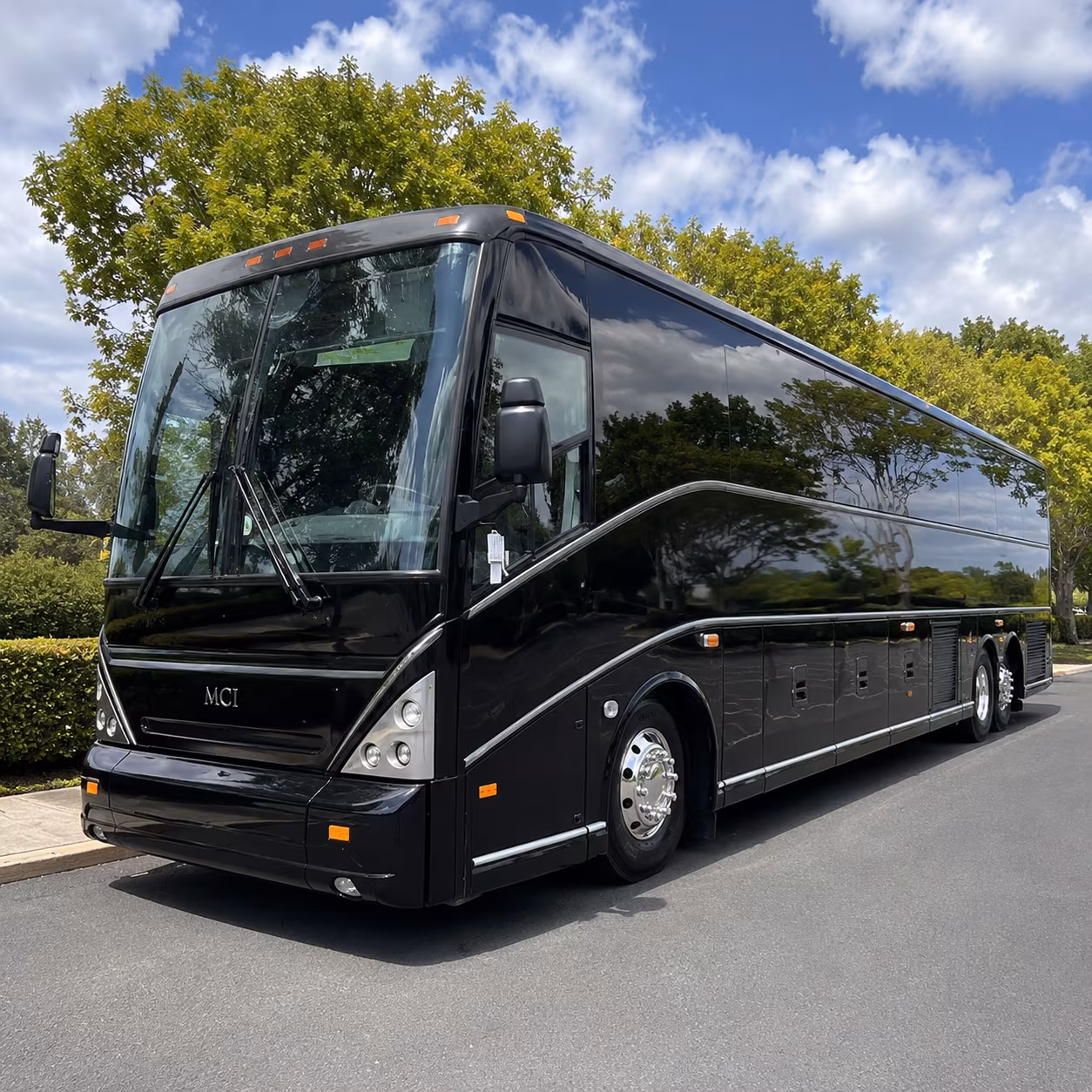 tylercharterbuscompany com helps you book tyler field trip transportation before spring season fills up